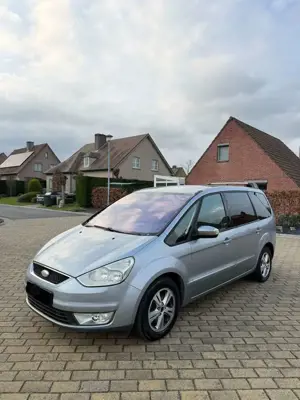 Ford Galaxy 2.0 TDCi DPF Aut. Titanium