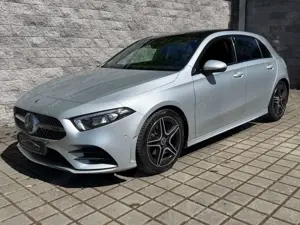 Mercedes-Benz A 180 AMG Pano LED