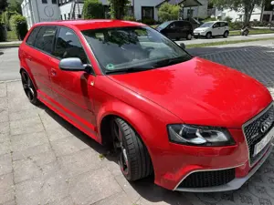 Audi RS3 2.5 TFSI quattro