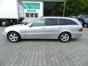 Mercedes-Benz E 270 CDI T ELEGANCE