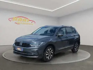 Volkswagen Tiguan Active *Navi*LED*AHK*App Connect*DAB+*