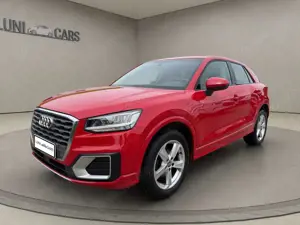 Audi Q2 35 TFSI Sport / LED / AHK / SHZ / Car-Play