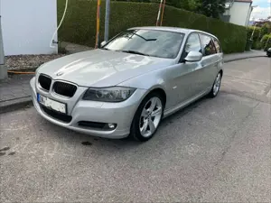 BMW 320 320d DPF Touring Aut.