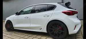 Ford Focus 2.3 EcoBoost ST X 4 J. Gar. u. Wtg. ab EZ