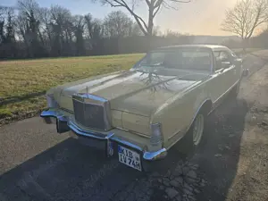 Lincoln Continental MK IV