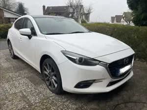 Mazda 3 Signature +