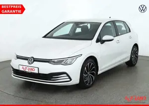 Volkswagen Golf VIII 1.5 TSI Life LED Sitzheizung ACC