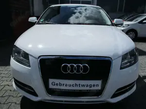 Audi A3 1.6 Attraction Sportback