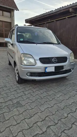 Opel Agila 1.2 16 V Comfort