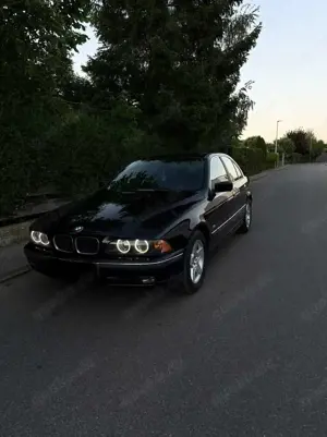 BMW 520 520i