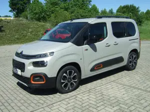 Citroen Berlingo Feel Pack M EAT8-Automatik Navi XTR AHK SH RFK