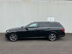 Mercedes-Benz E 220 T-Modell, Lenkass.SH, Spurass
