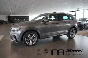 Volkswagen Tiguan 2.0 TDI Highline R-Line 4Motion | Pano