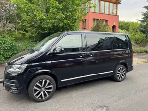 Volkswagen T6 Multivan T6 TDI (204 PS) Highline * DSG, Standheizung, AHK, elektr. Schiebetüren Totwi