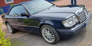 Mercedes-Benz 300 E-Klasse CE-24 Cabrio mit H Kennzeichen