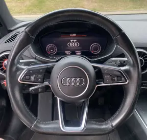 Audi TT Coupe 1.8 TFSI S tronic