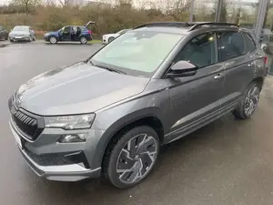 Skoda Karoq 2,0TSi DSG Sportline 4x4 Pano 19"ACC Navi