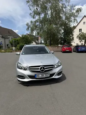 Mercedes-Benz E 250 T BlueTEC 7G-TRONIC