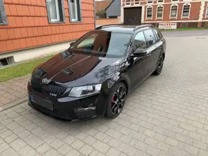 Skoda Octavia Combi 2.0 TSI DSG RS 230