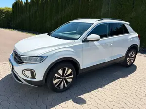 Volkswagen T-Roc 1.5 TSI DSG MOVE *Navi*Digital Cockpit*AHK