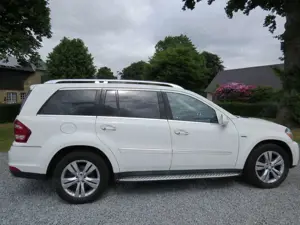 Mercedes-Benz GL 350 GL 350 BlueTEC 4Matic 7G-TRONIC
