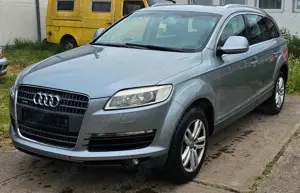 Audi Q7 3.0 TDI **TÜV **
