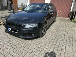 Audi A4 Avant 2.0 TDI DPF multitronic Attraction