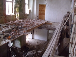 Haus Kauf Beratung in Ost - Berlin,  Gutachter bei Sanierung
