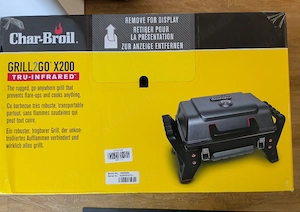 Gasgrill Char Broil 2GO X200