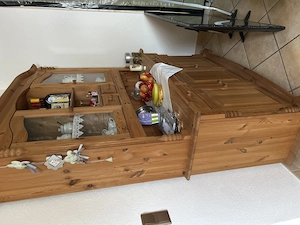 Zeitloser Esszimmerschrank 