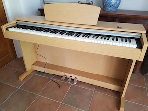 E-Piano Yamaha Arius YDP-141