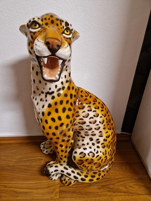 Leopard Jaguar aus Keramik  Porzellan 