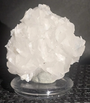 Mineralien: Manganocalcit auf Cluster - UV - Mineral !!! 1A Stufe !!!