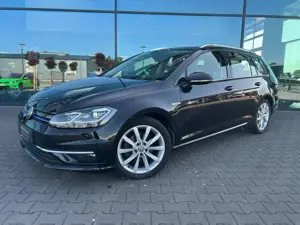 Volkswagen Golf VII Var. 1.5 TSI Highline *LED*KLIMA*SHZ*