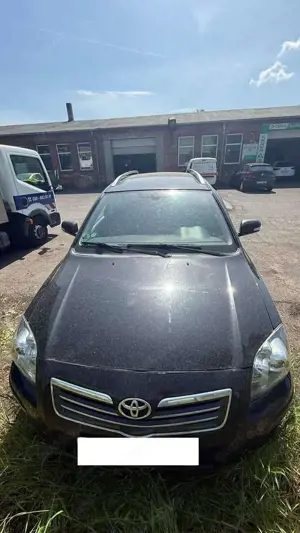 Toyota Avensis Avensis Combi Diesel 2.2 D-CAT Combi Sol
