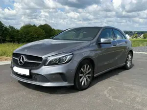 Mercedes-Benz A 180 A 180 BlueEFFICIENCY Edition