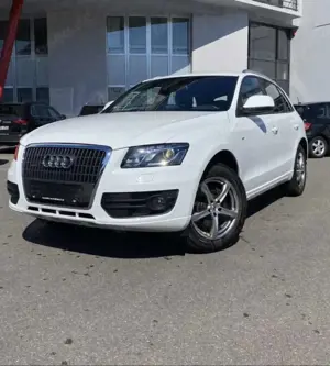 Audi Q5 2.0 TFSI 132 kW quattro *PANO*TÜV SERVICE NEU*