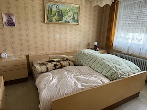 Retro Schlafzimmer abzugeben
