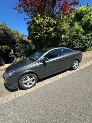 Opel Astra Astra Twin Top 1.6 Edition 111 Jahre