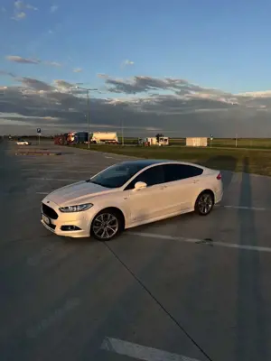 Ford Mondeo 2.0 TDCi Start-Stopp PowerShift-Aut ST-Line