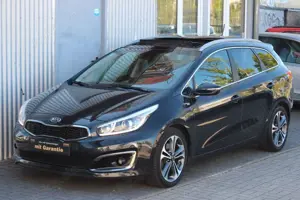 Kia Ceed SW / cee'd SW Ceed Sportswagon Platinum Edition Auto.+Navi+Pan
