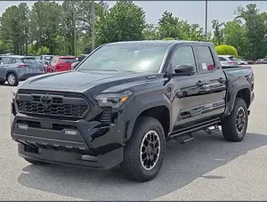 Toyota Tacoma TRD Off Road Premium Hybrid T1: 59.800 EURO
