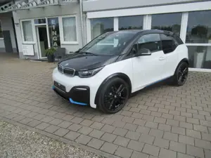 BMW i3 s 184 Ps super Ausstattung Unfallfrei