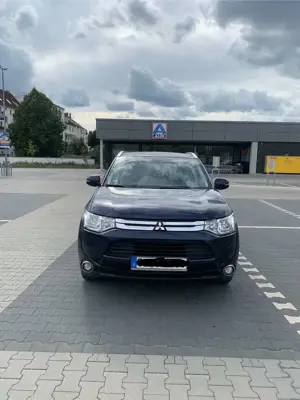 Mitsubishi Outlander Plus 2WD