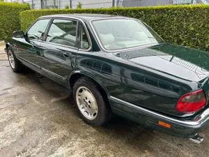 Jaguar XJ6 XJ6 3.2 Executive