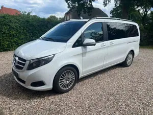 Mercedes-Benz V 220 d EDIT. lang 7SITZE+AHK+SITZH.+TEMPO+KAMERA