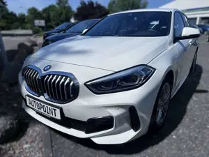BMW 118 1 Limousine 118 i M Paket TOP Zustand!! Garantie