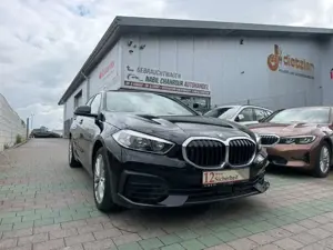 BMW 118 i Limousine Advantage Navi Kamera PDC