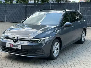 Volkswagen Golf VIII Variant Life 2.0 TDI DSG AHK NAVI CAM