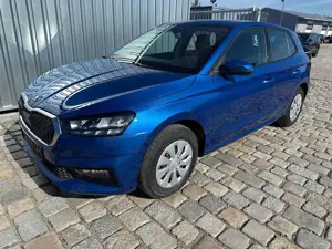 Skoda Fabia Selection 1.0 TSI 95 PS  4-Jahre-Garantie-Apple...
